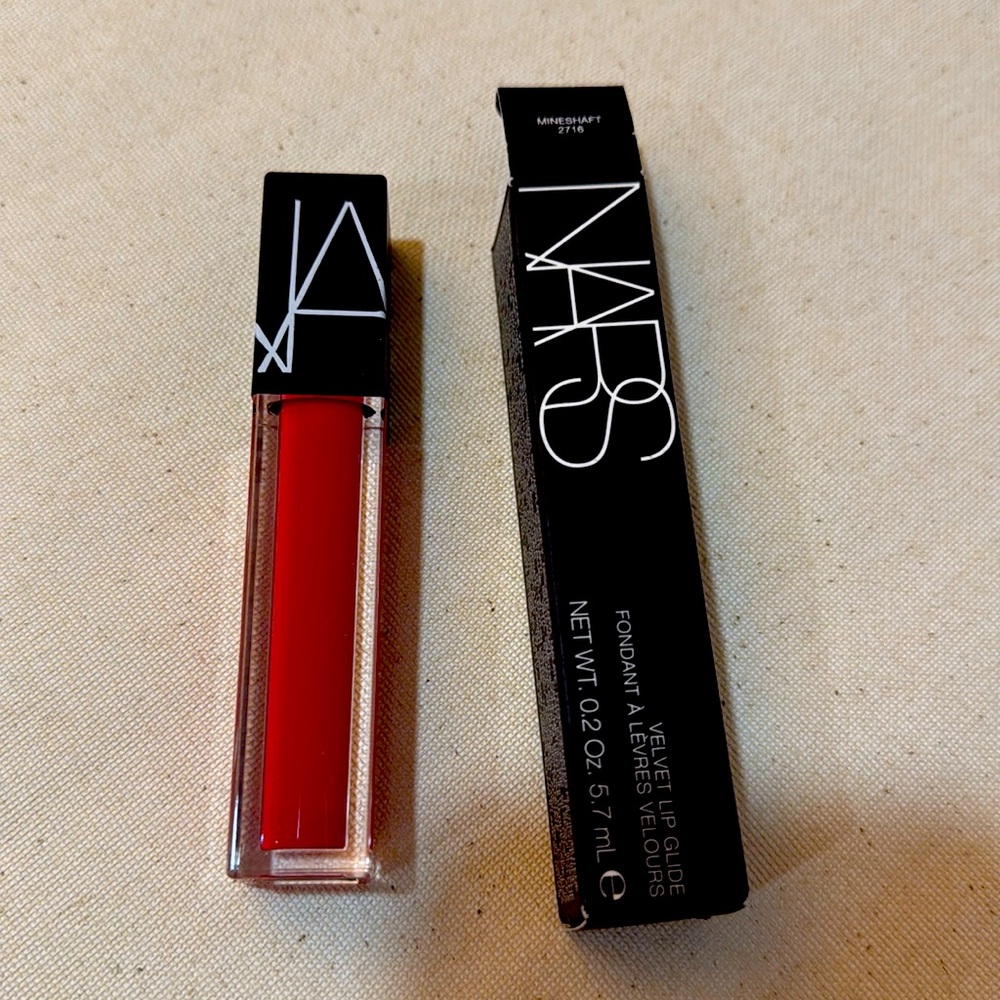 NARS VELVET LIP GLIDE BRAND NEW UNOPENED (Mineshaft)